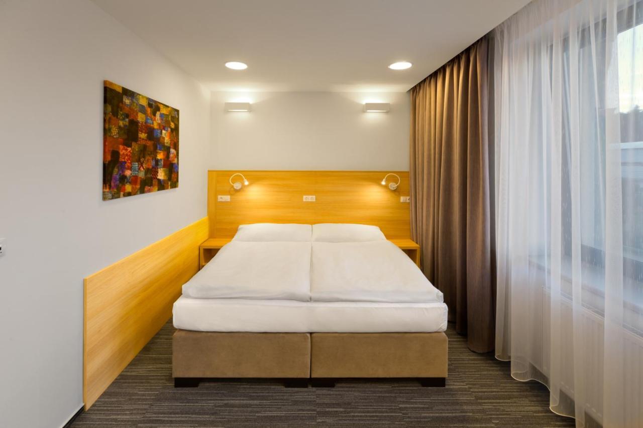 Ala Hotel 비스트르지체 나트 페른슈테이넴 외부 사진